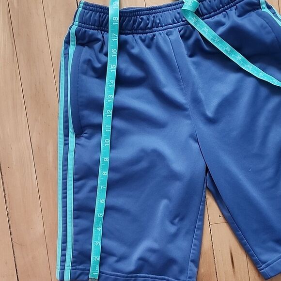Men's Adidas Shorts - Picture 4 of 9